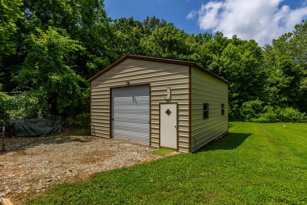 1417 North Bend Road Hebron KY 41048