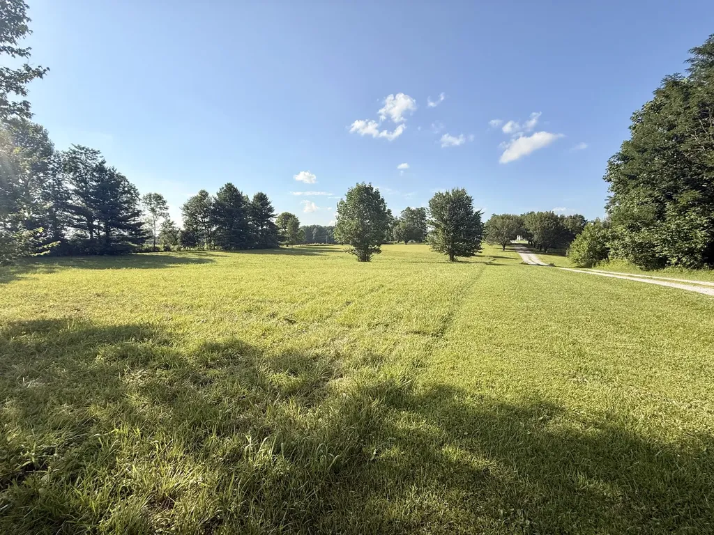 9999 State Highway 618 Crab Orchard KY 40419