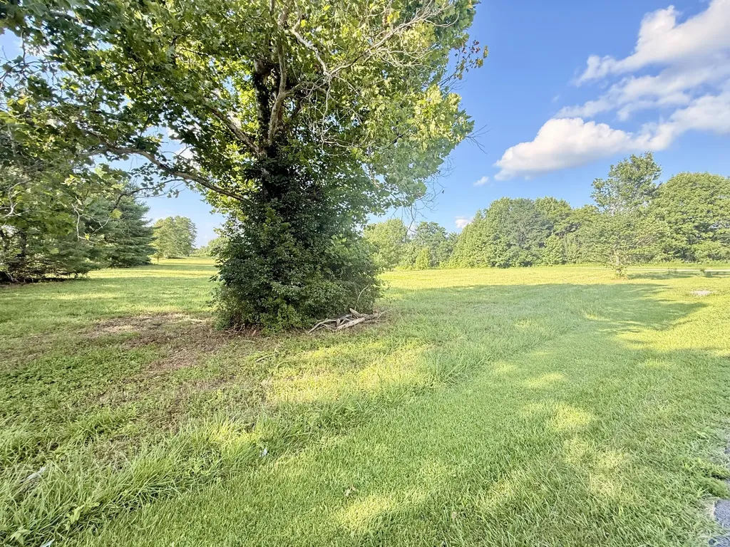 9999 State Highway 618 Crab Orchard KY 40419