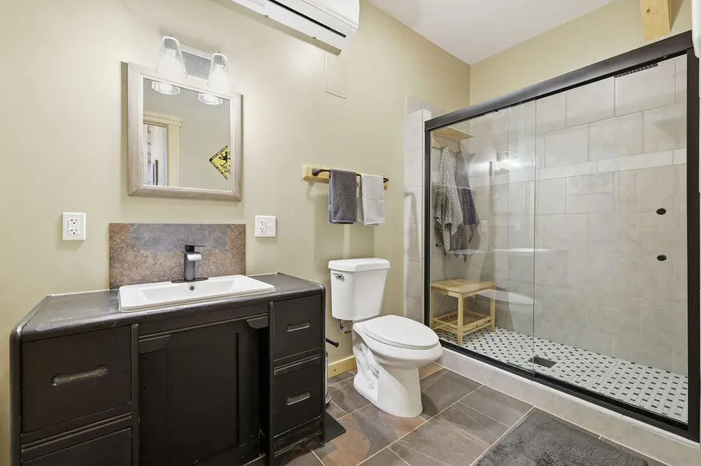 22 Deercrest Lane Murray KY 42071