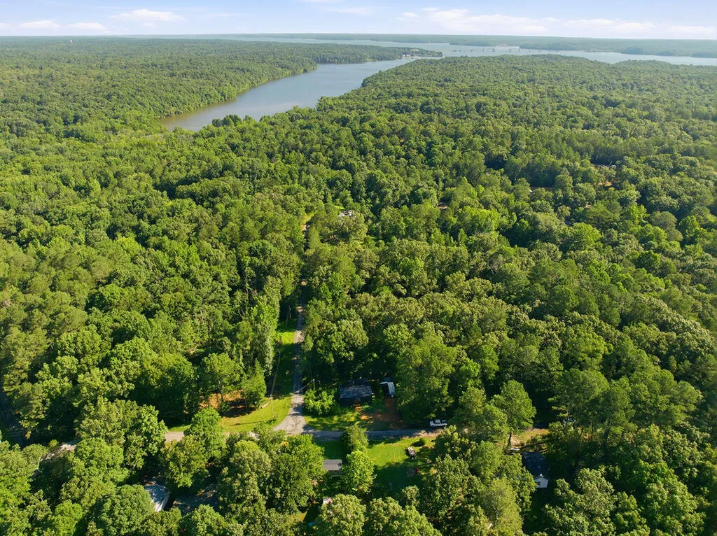 22 Deercrest Lane Murray KY 42071