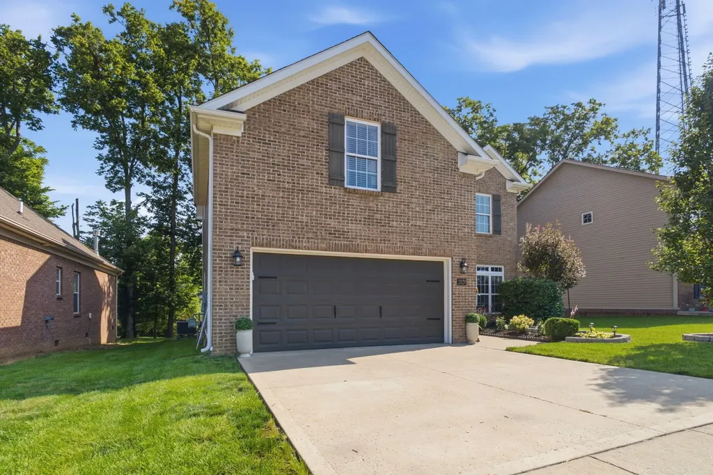 2829 Kearney Creek Lane Lexington KY 40511