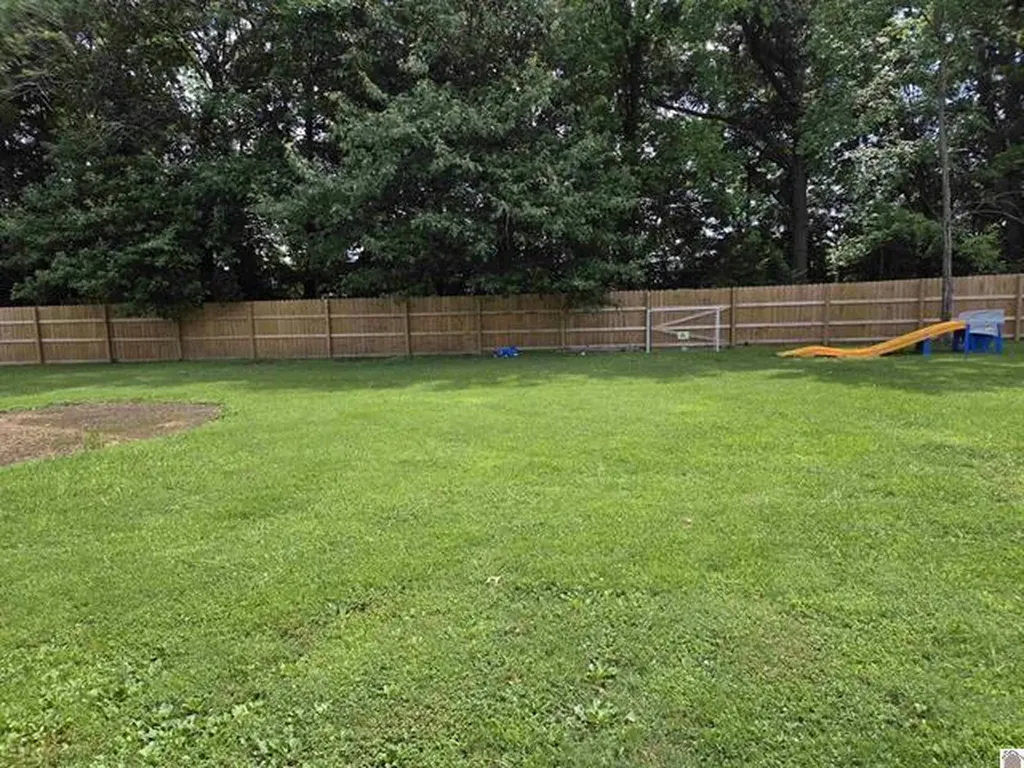 105 Hancock Lane Benton KY 42025