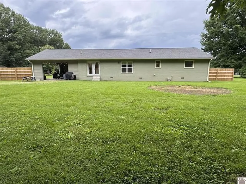 105 Hancock Lane Benton KY 42025