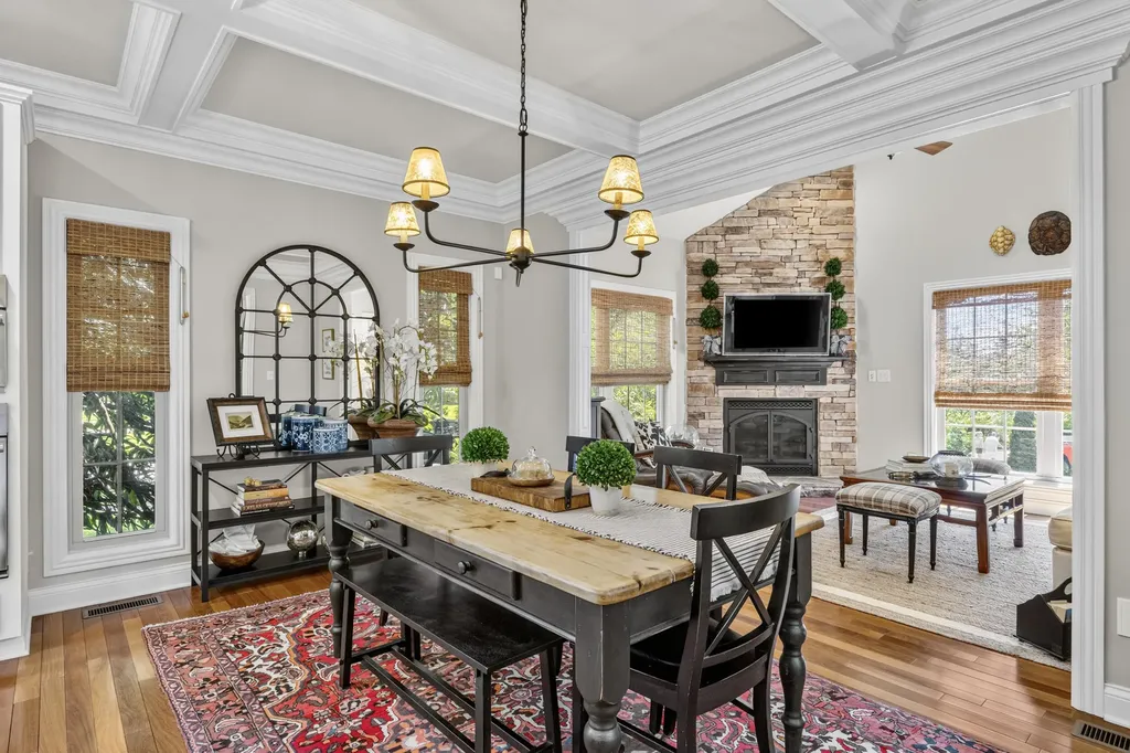 3896 Tatton Park Lexington KY 40515