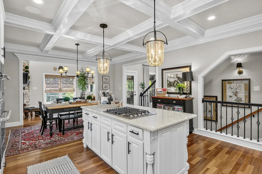 3896 Tatton Park Lexington KY 40515
