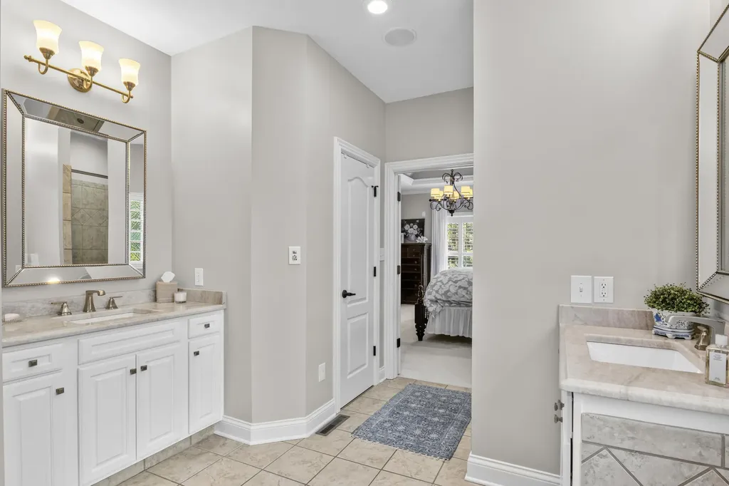 3896 Tatton Park Lexington KY 40515