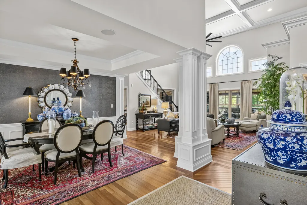 3896 Tatton Park Lexington KY 40515