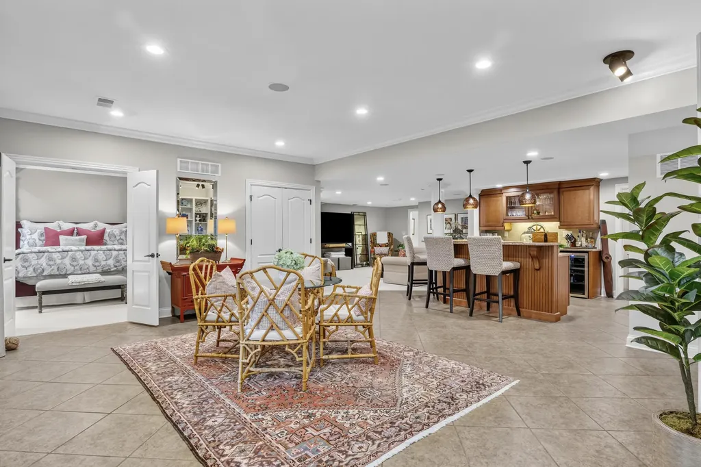 3896 Tatton Park Lexington KY 40515