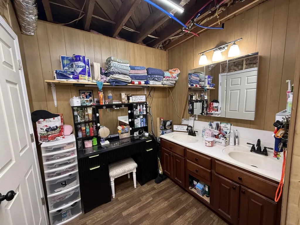 1241 Flat Gap Road Berea KY 40403