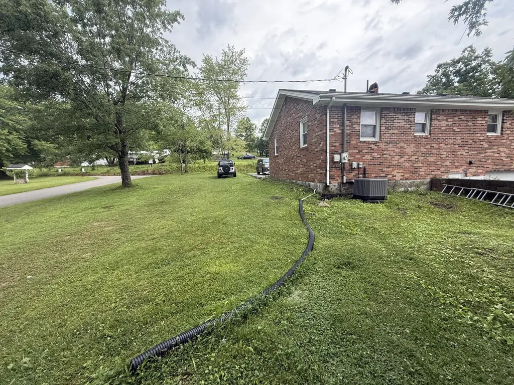 1241 Flat Gap Road Berea KY 40403