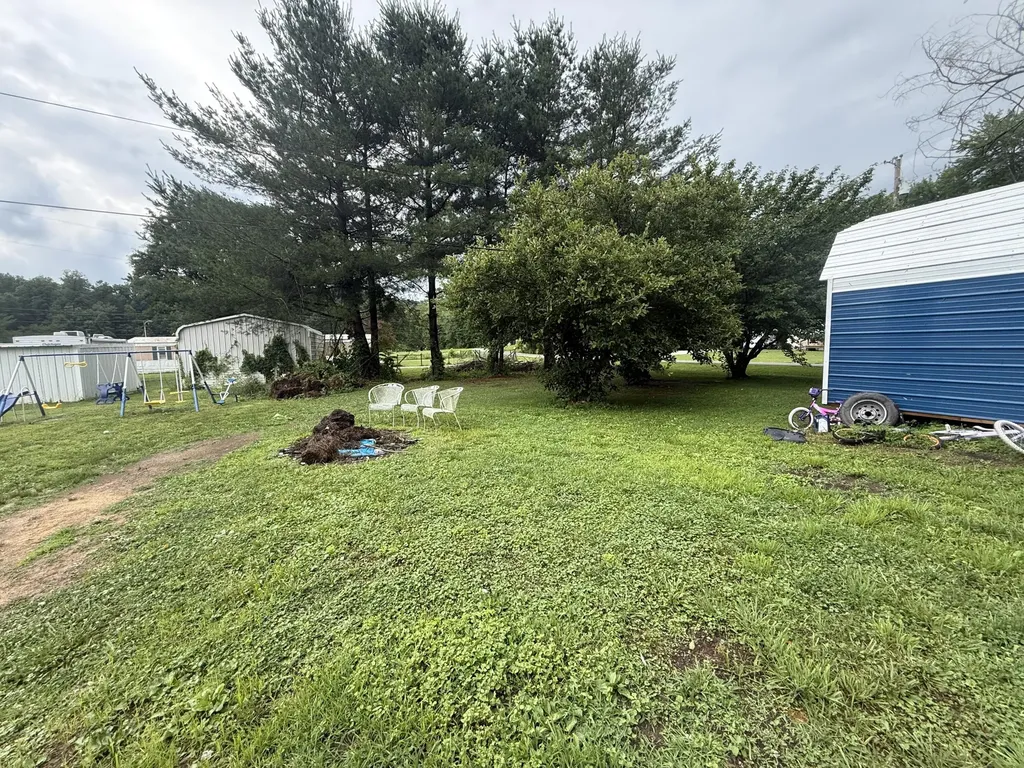 1241 Flat Gap Road Berea KY 40403