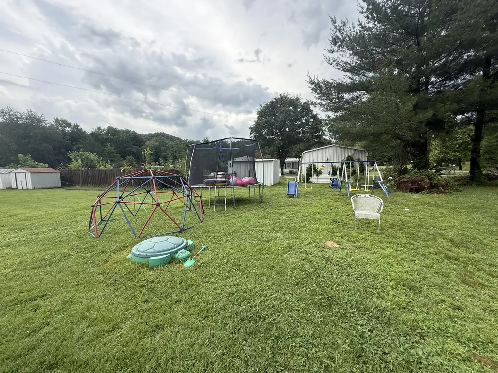 1241 Flat Gap Road Berea KY 40403
