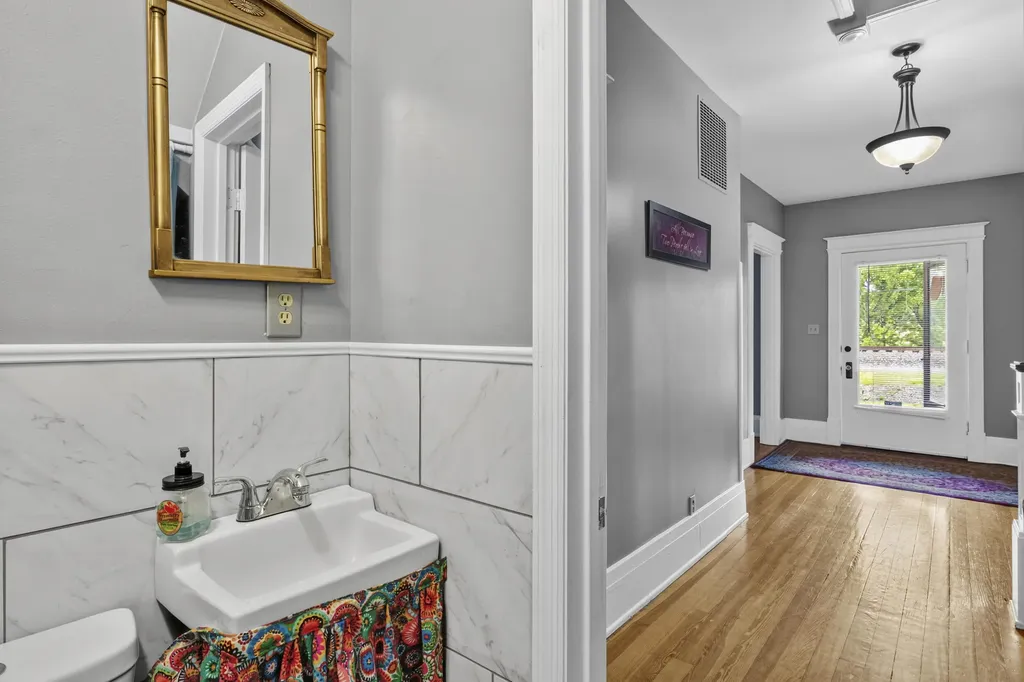 302 College Street Sadieville KY 40370