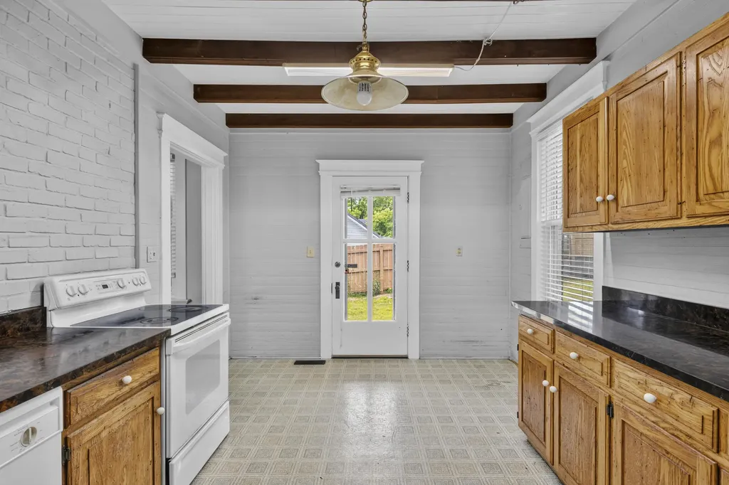 302 College Street Sadieville KY 40370