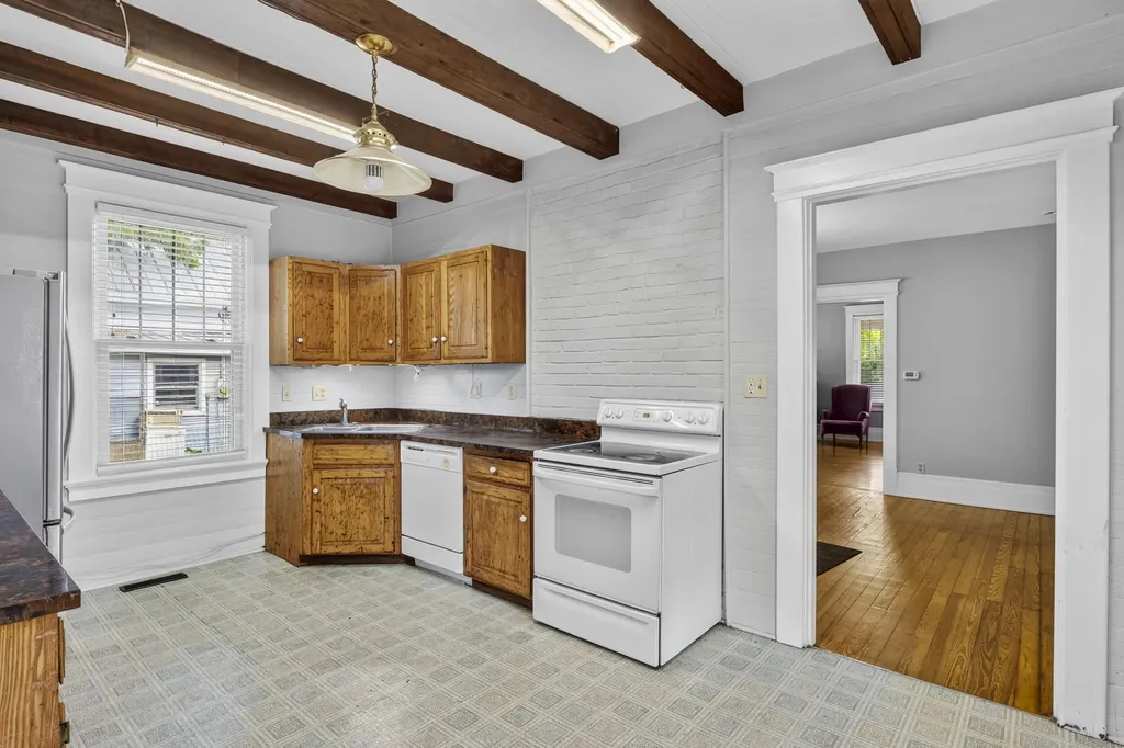 302 College Street Sadieville KY 40370