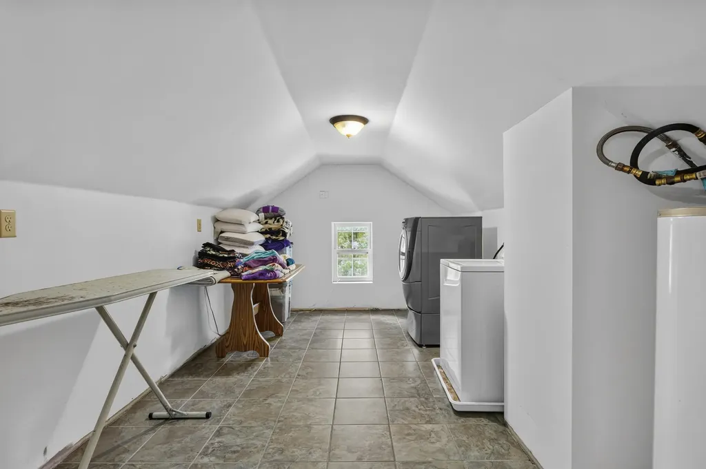 302 College Street Sadieville KY 40370
