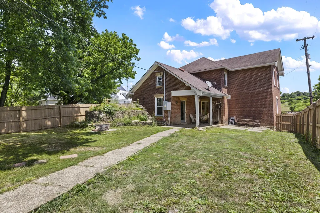 302 College Street Sadieville KY 40370