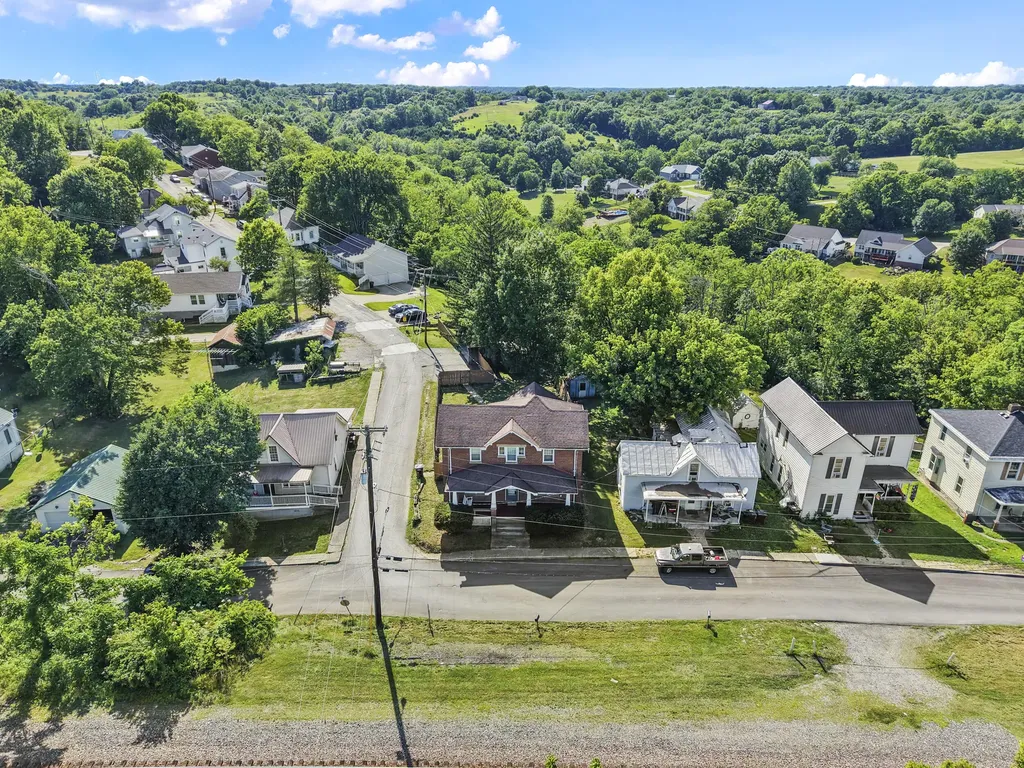 302 College Street Sadieville KY 40370