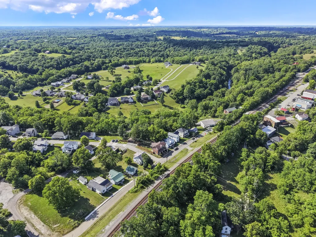 302 College Street Sadieville KY 40370