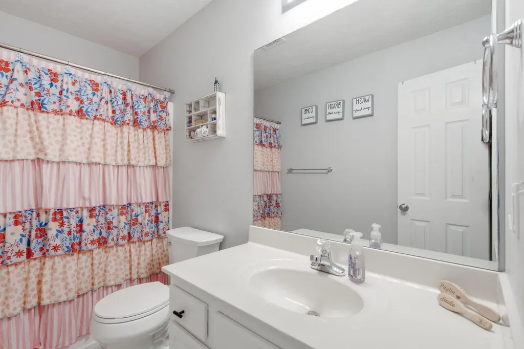 1479 Puckett Road Lawrenceburg KY 40342