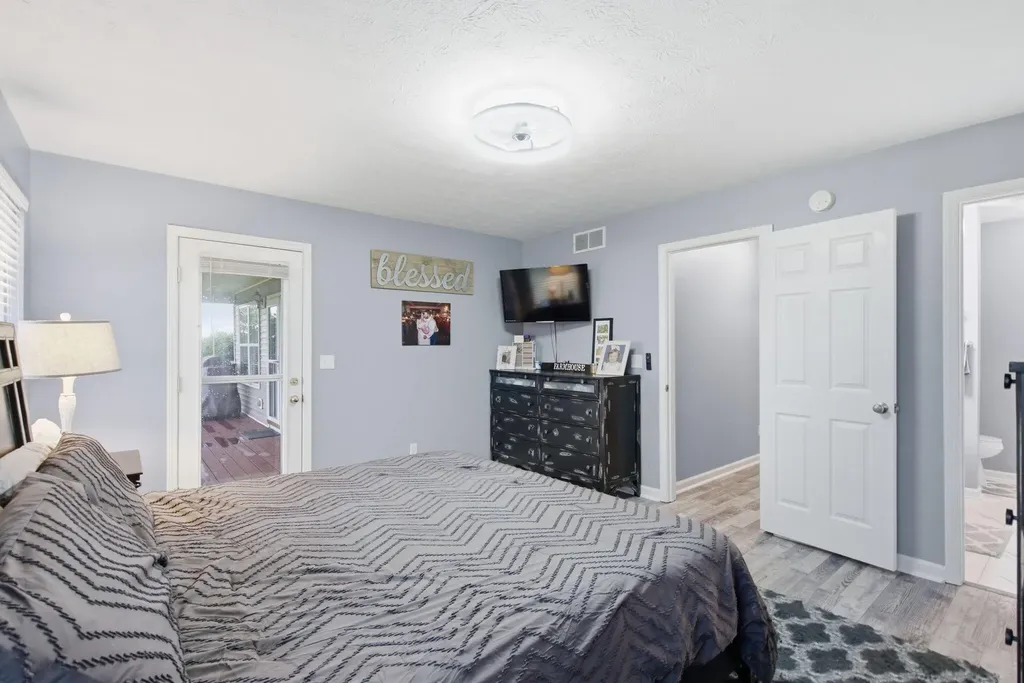 1479 Puckett Road Lawrenceburg KY 40342