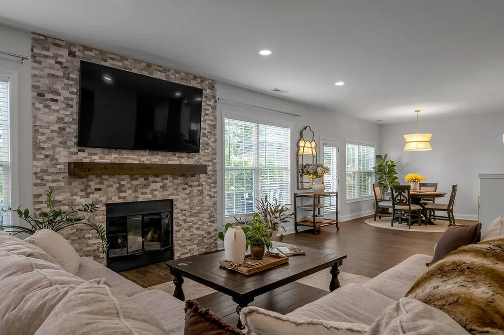 608 Bunchberry Row Lexington KY 40509