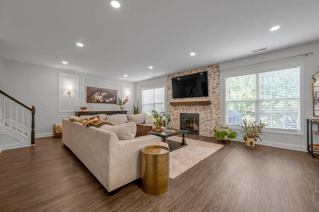608 Bunchberry Row Lexington KY 40509