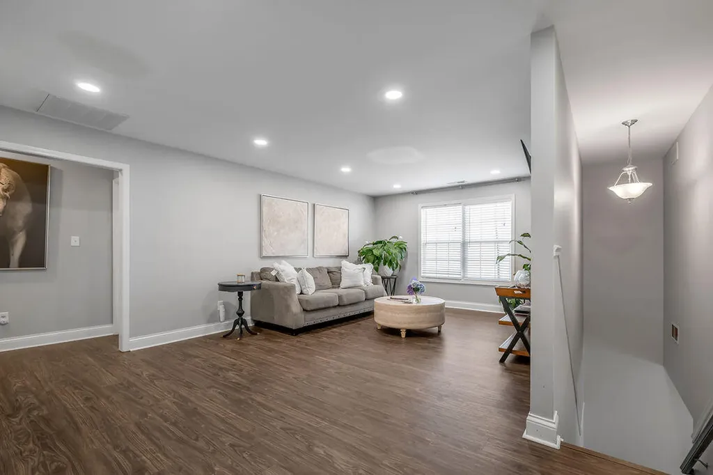 608 Bunchberry Row Lexington KY 40509