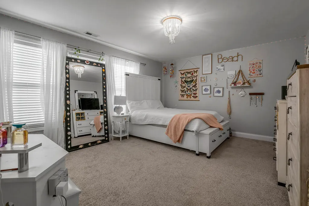 608 Bunchberry Row Lexington KY 40509