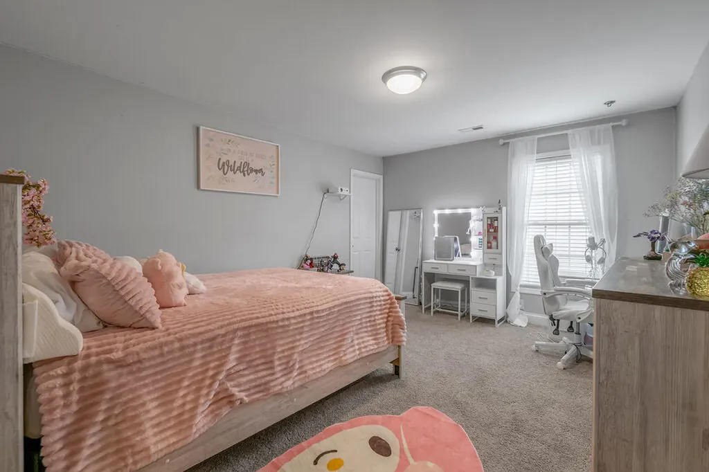 608 Bunchberry Row Lexington KY 40509