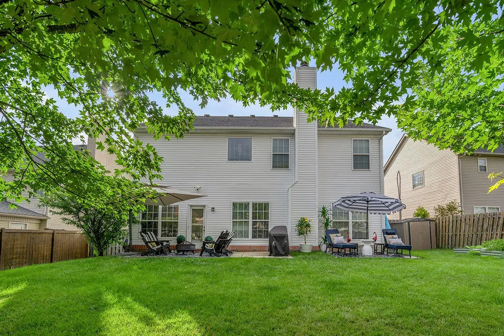 608 Bunchberry Row Lexington KY 40509