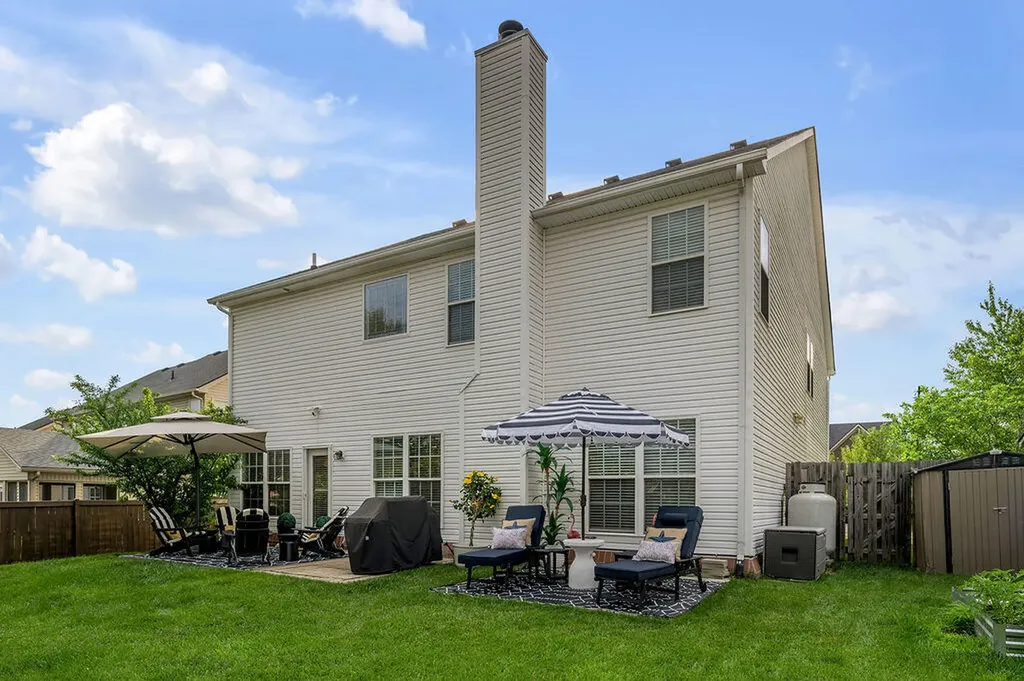 608 Bunchberry Row Lexington KY 40509