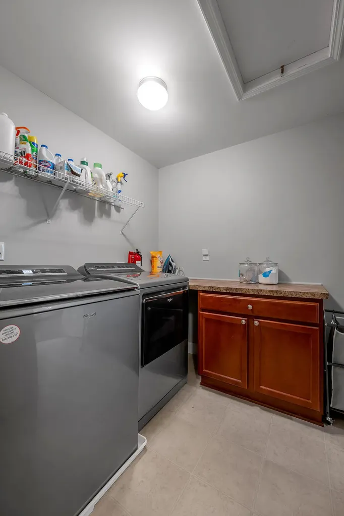 608 Bunchberry Row Lexington KY 40509