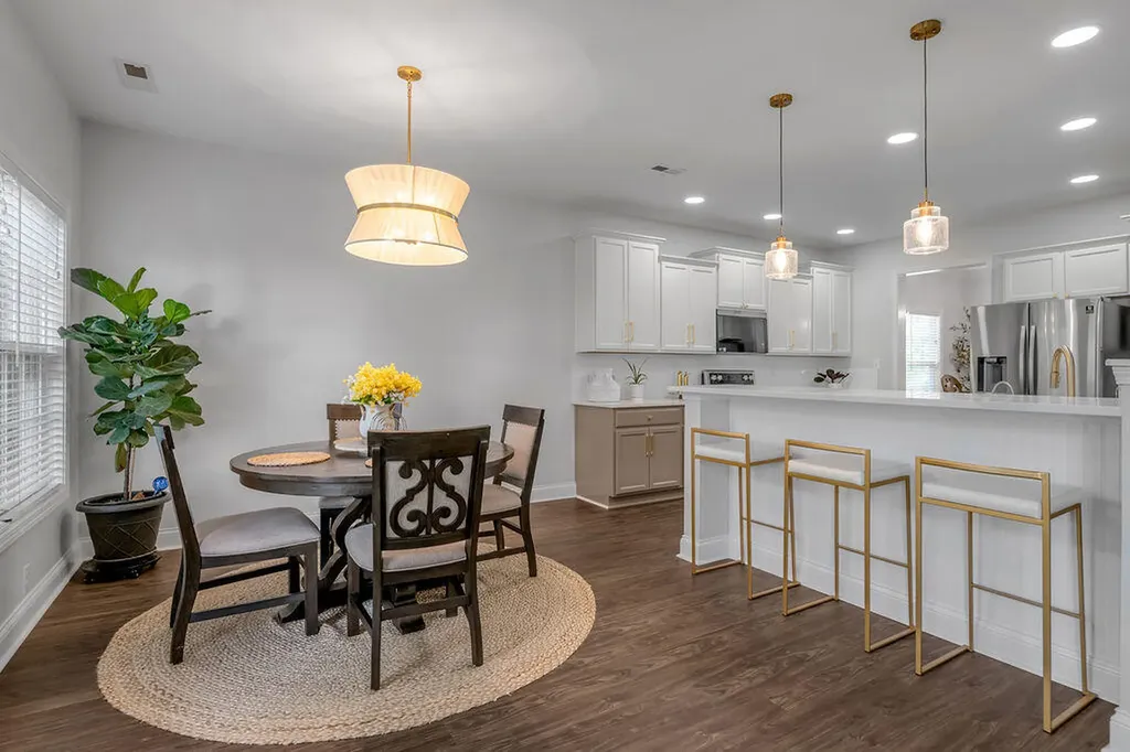 608 Bunchberry Row Lexington KY 40509