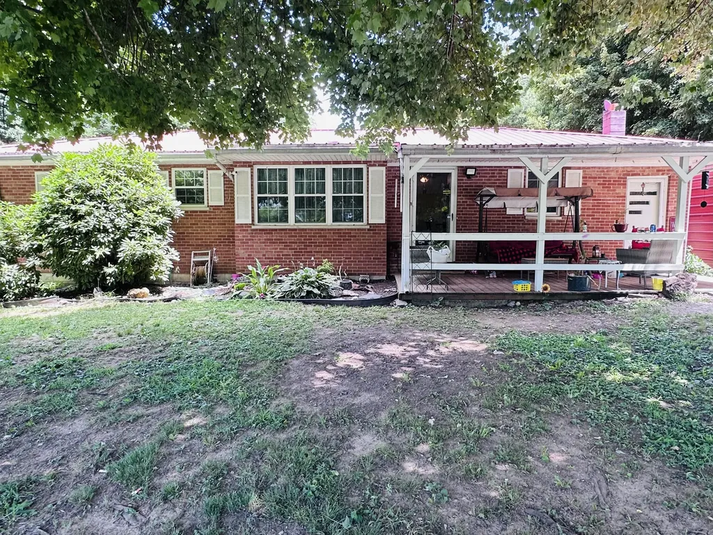 6330 Us Hwy 27 S Stanford KY 40484