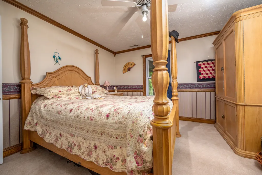 16596 W Us. Highway 60 Olive Hill KY 41164