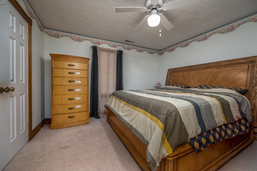 16596 W Us. Highway 60 Olive Hill KY 41164