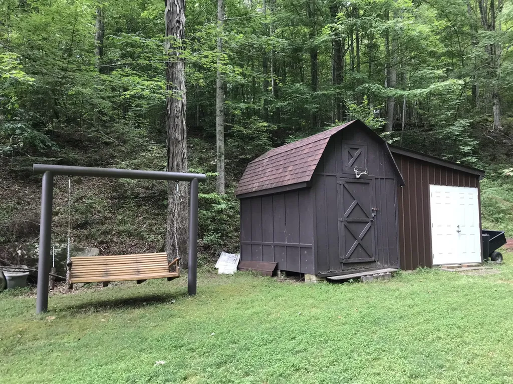 16596 W Us. Highway 60 Olive Hill KY 41164