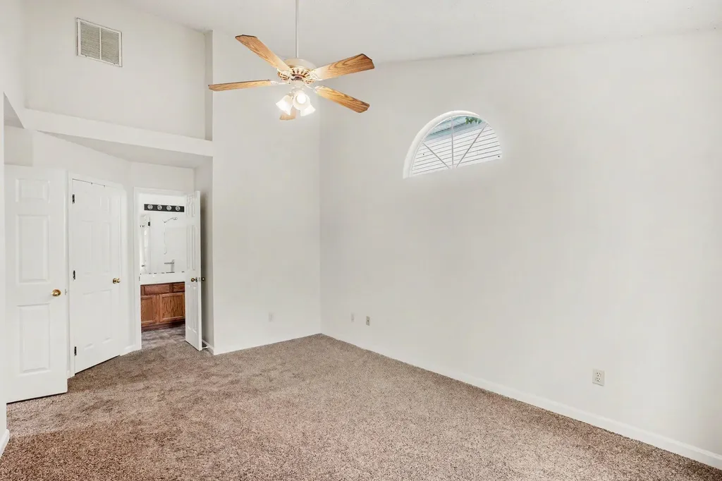 1213 Pleasant Ridge Drive Lexington KY 40509