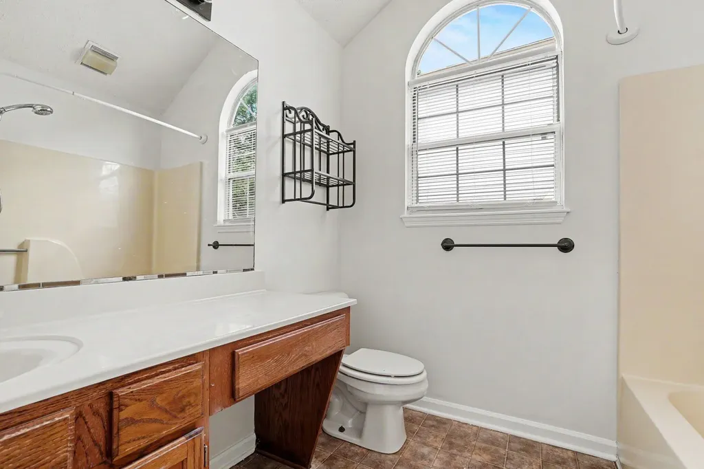 1213 Pleasant Ridge Drive Lexington KY 40509