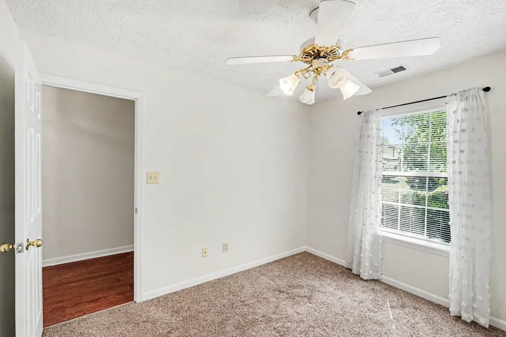 1213 Pleasant Ridge Drive Lexington KY 40509