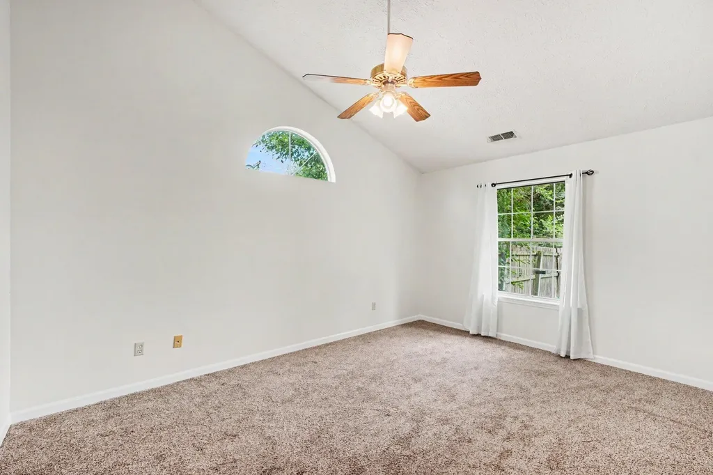 1213 Pleasant Ridge Drive Lexington KY 40509