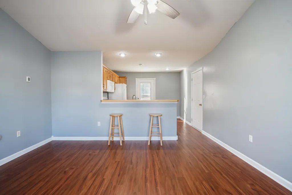 115 Farmer Street Somerset KY 42501