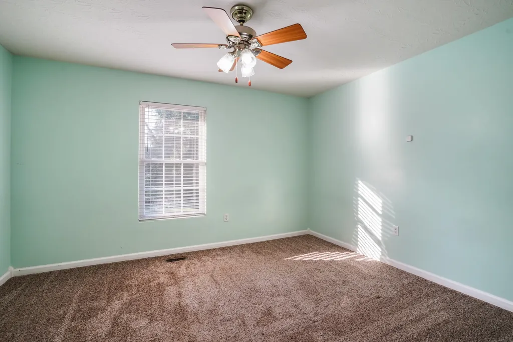 115 Farmer Street Somerset KY 42501