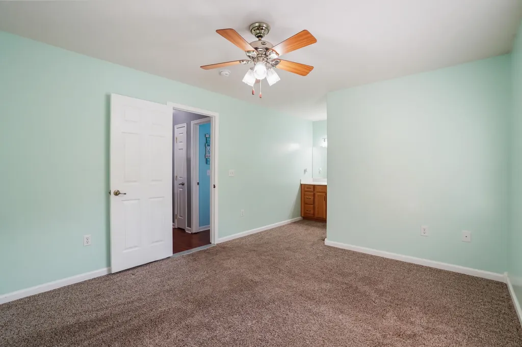 115 Farmer Street Somerset KY 42501
