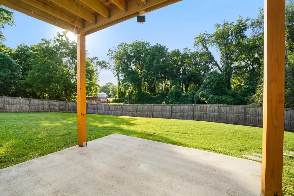 115 Farmer Street Somerset KY 42501