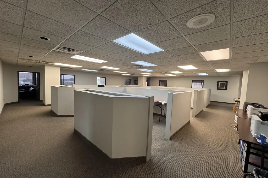 300 E Main Street Lexington KY 40507