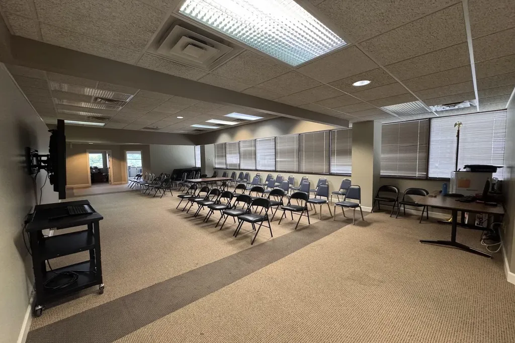 300 E Main Street Lexington KY 40507