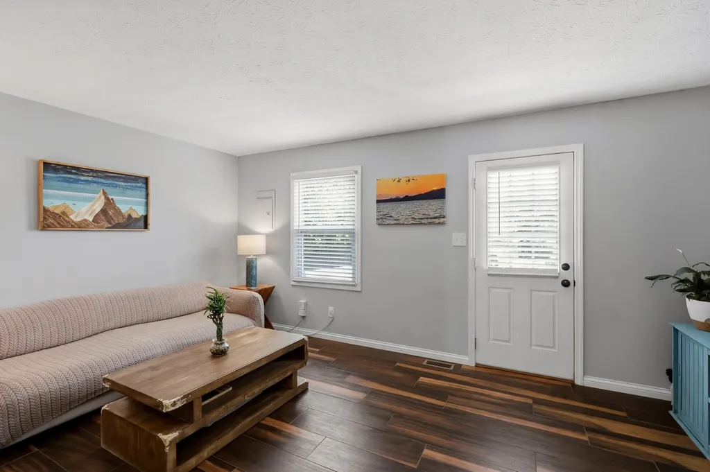 123 Heritage Drive Nicholasville KY 40356